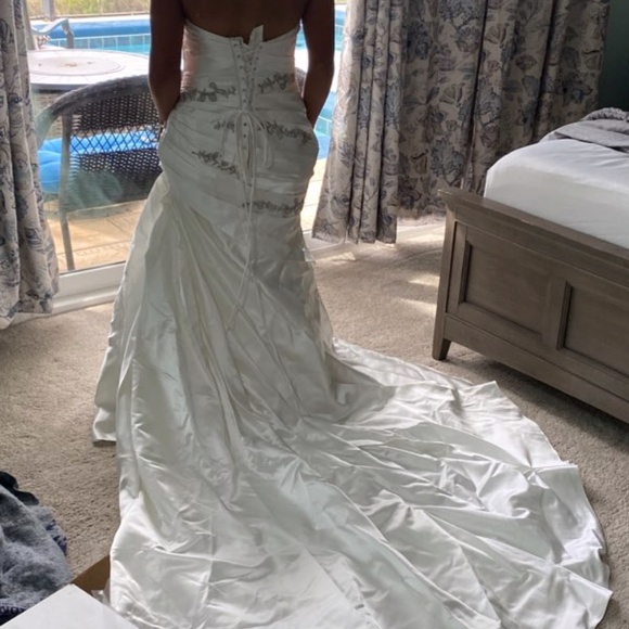 PRONOVIA DRESS 3133039 - Picture 5 of 7